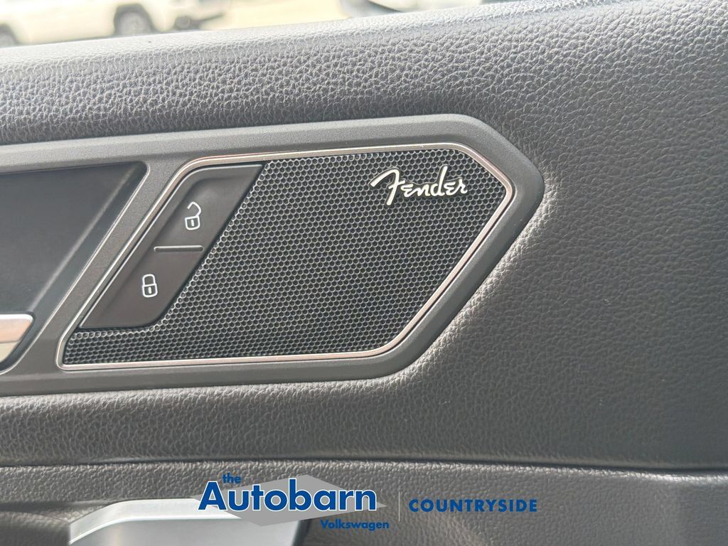 Used 2020 Volkswagen Tiguan SEL Premium R-Line AWD/4WD image 10