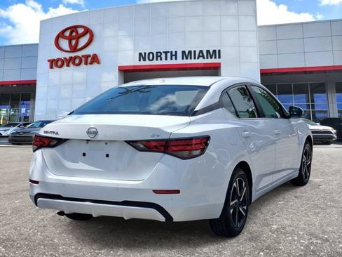 Used 2024 Nissan Sentra SV FWD image 4