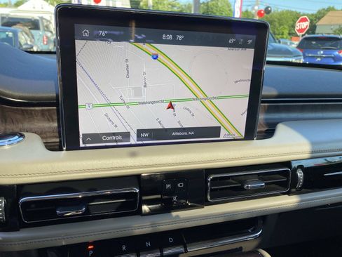 Used 2020 Lincoln Aviator Reserve w/ Equipment Group 201A AWD/4WD image 13