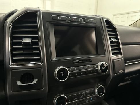 Used 2020 Ford Expedition Platinum RWD image 45