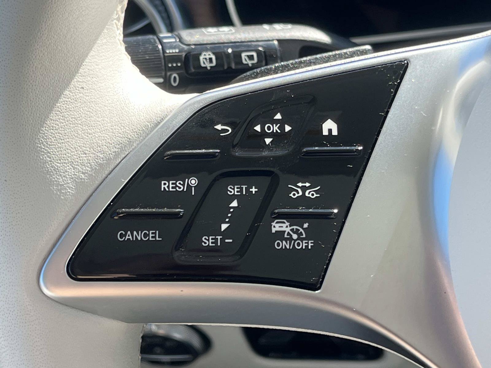 Certified 2023 Mercedes-Benz EQE 350+ SUV image 41