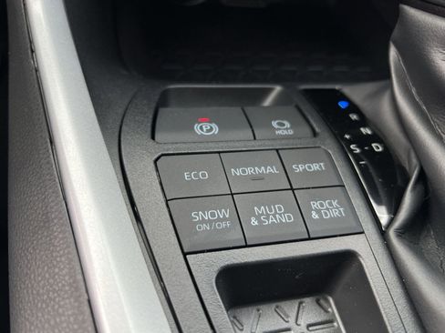 New 2025 Toyota RAV4 XLE image 24