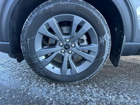 Certified 2025 Ford Explorer Active w/ Active Comfort Package image 28