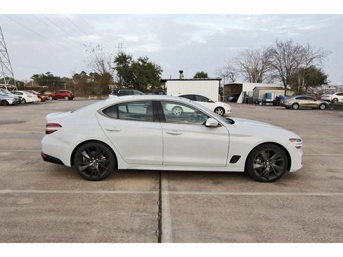 Used 2023 Genesis G70 2.0T w/ Sport Prestige Package image 5