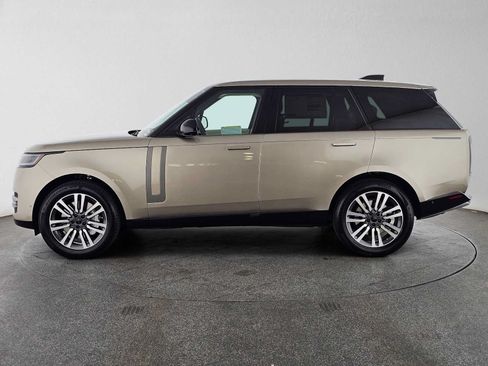New 2026 Land Rover Range Rover SE AWD/4WD image 2