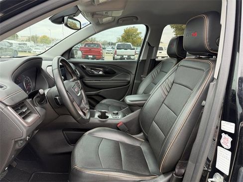 Used 2023 GMC Terrain AT4 image 25