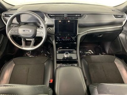 Used 2023 Jeep Grand Cherokee Altitude