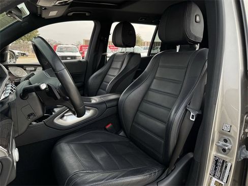 Used 2021 Mercedes-Benz GLS 450 4MATIC image 26