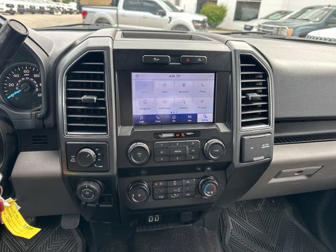 Used 2020 Ford F150 XLT w/ Equipment Group 302A Luxury AWD/4WD image 6