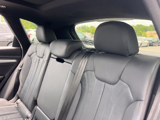 Used 2020 Audi Q5 2.0T Premium w/ Titanium Sport Package AWD/4WD image 18