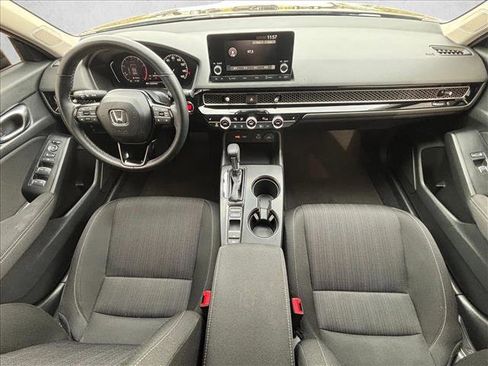 Used 2024 Honda Civic EX image 15