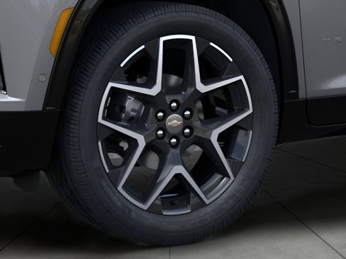 New 2026 Chevrolet Traverse High Country w/ LPO, Floor Liner Package AWD/4WD image 9