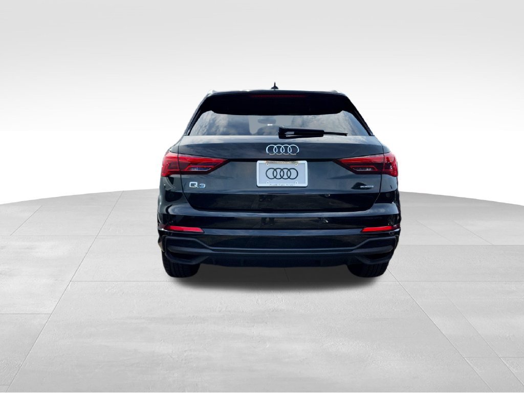 Certified 2024 Audi Q3 2.0T Premium AWD/4WD image 6