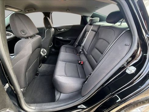 Used 2024 Chevrolet Malibu LT image 28