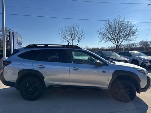 Used 2022 Subaru Outback Wilderness w/ Wilderness Package image 2