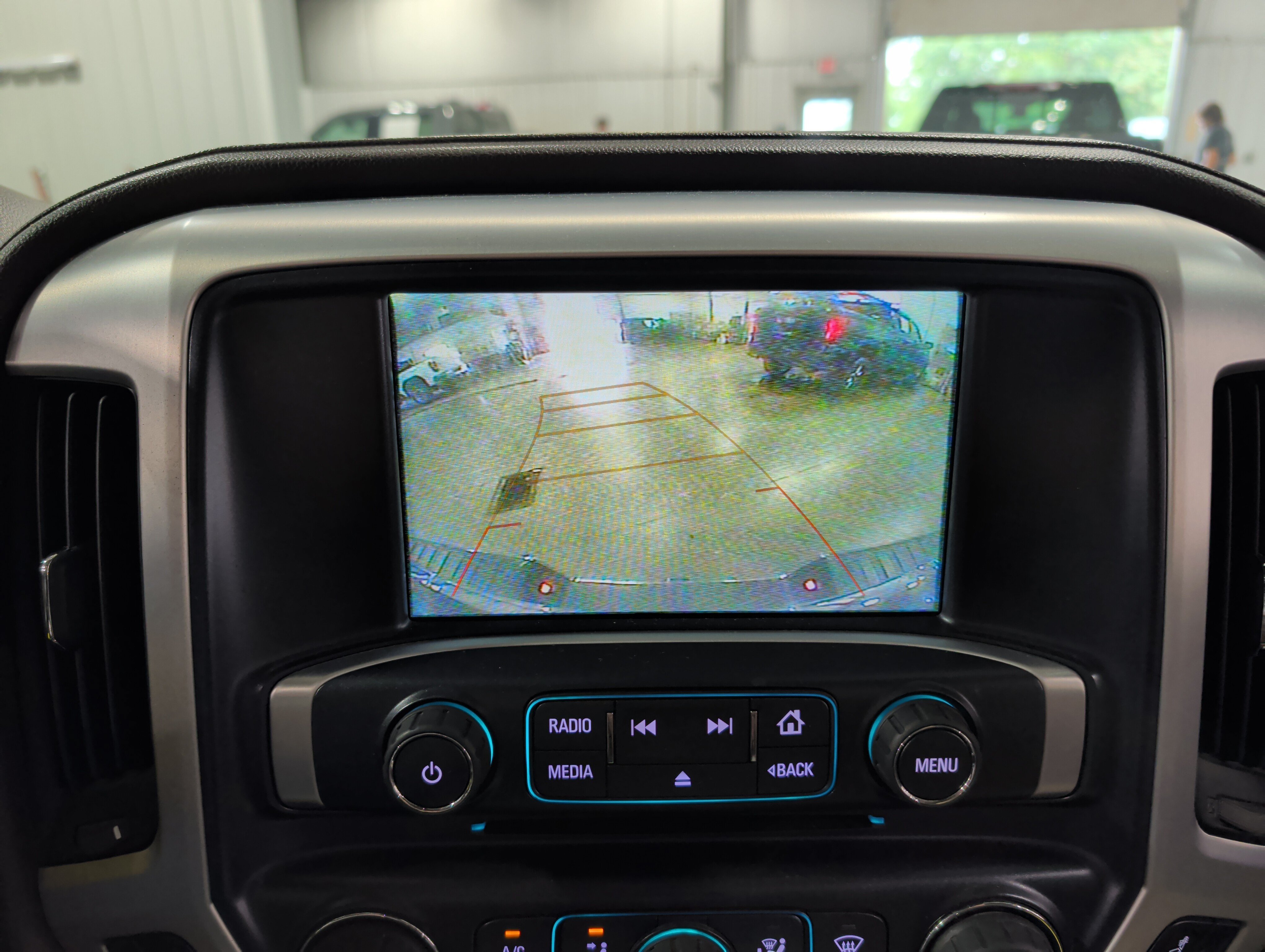 Used 2018 GMC Sierra 1500 SLT AWD/4WD image 12