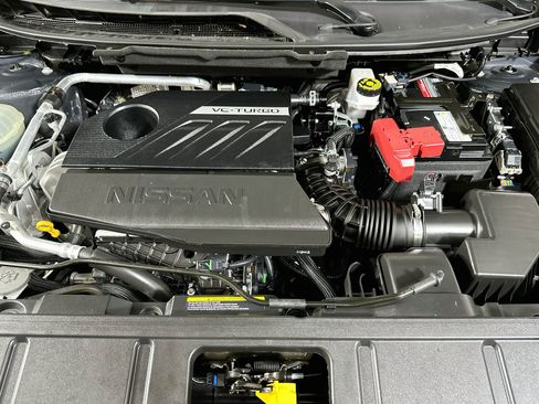 Used 2023 Nissan Rogue S FWD image 32