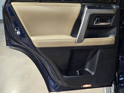 Used 2018 Toyota 4Runner Limited image 33