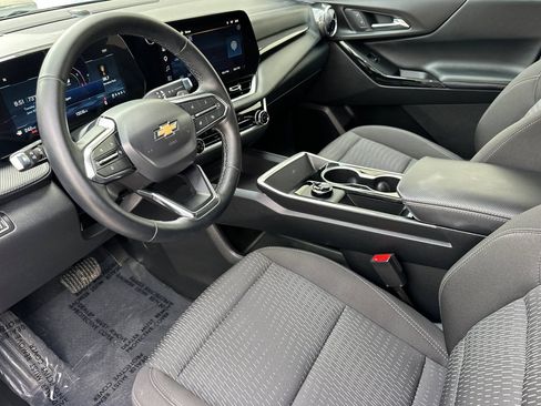 Certified 2026 Chevrolet Equinox LT FWD image 10
