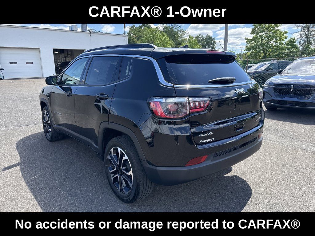 Used 2022 Jeep Compass Limited AWD/4WD image 3