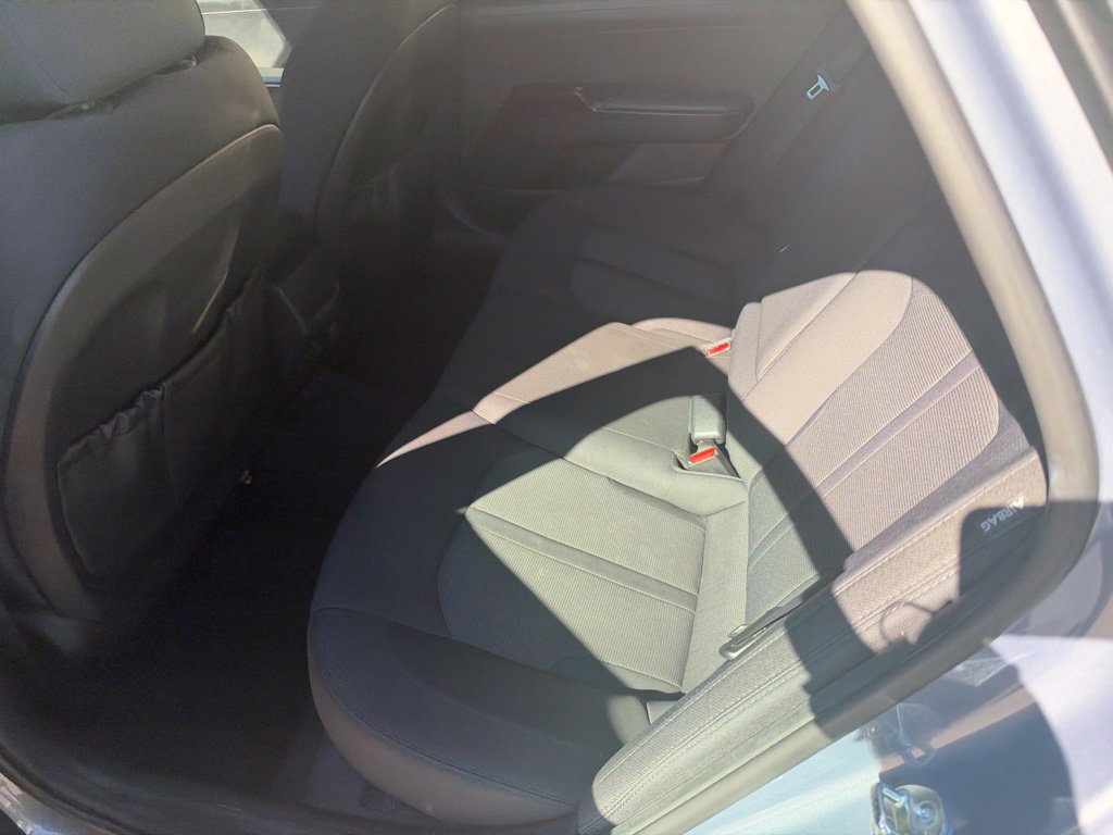 Used 2023 Kia K5 LXS FWD image 8