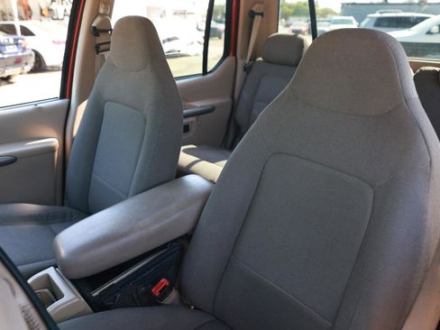 Used 2001 Ford Explorer Sport Trac TRAC CREW CAB 4DR SUV image 6