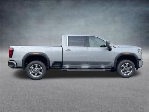 New 2026 GMC Sierra 2500 SLT image 4