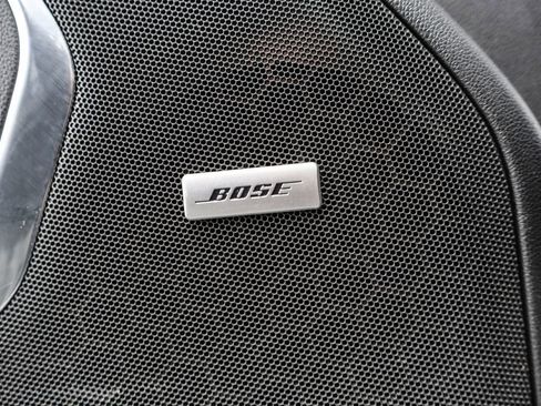 Used 2023 GMC Yukon AT4 w/ Technology Package image 38