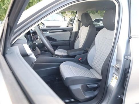 New 2025 Volkswagen Tiguan S image 8