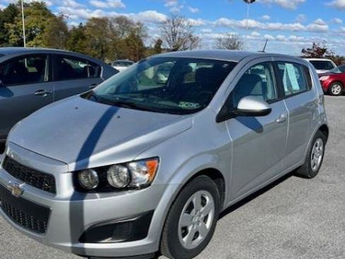 Used 2016 Chevrolet Sonic LS image 3