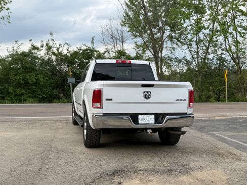 Used 2016 RAM 1500 Laramie w/ Convenience Group AWD/4WD image 12
