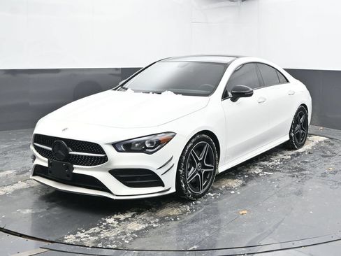 Used 2023 Mercedes-Benz CLA 250 4MATIC image 7