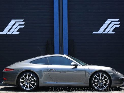 Used 2015 Porsche 911 Carrera image 1