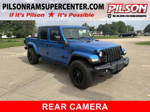 Used 2022 Jeep Gladiator Sport AWD/4WD image 1