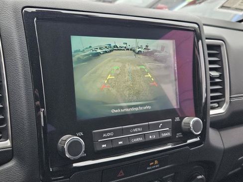 Certified 2022 Nissan Frontier SV RWD image 21
