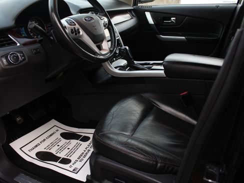 Used 2011 Ford Edge Limited image 11