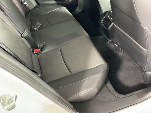 Used 2022 Honda Accord Sport image 12