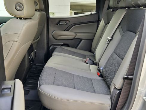 Used 2024 Chevrolet Colorado ZR2 w/ Safety Package image 25