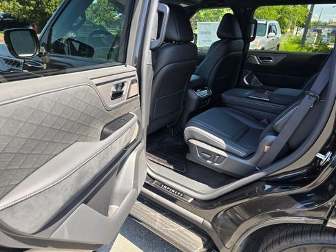 New 2025 INFINITI QX80 Autograph image 15