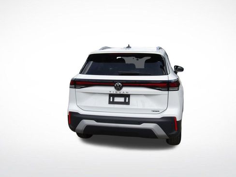 New 2026 Volkswagen Tiguan S AWD/4WD image 9