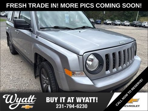 Used 2015 Jeep Patriot High Altitude FWD image 1