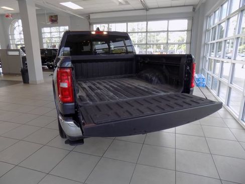 Used 2025 RAM 1500 Big Horn AWD/4WD image 9