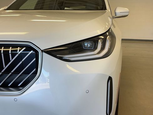New 2026 BMW X3 xDrive30 w/ Convenience Package AWD/4WD image 10