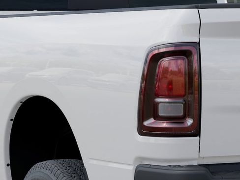 New 2026 RAM 2500 Tradesman AWD/4WD image 9