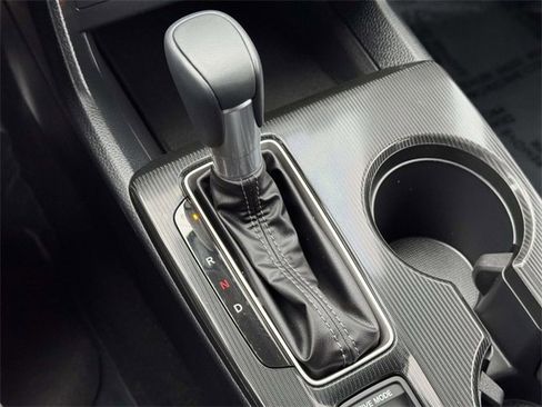 Used 2025 Honda Civic Sport image 27