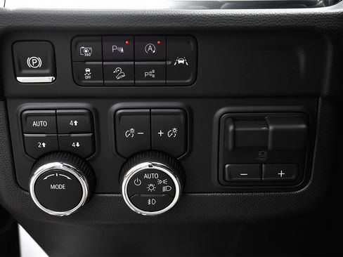 New 2026 Chevrolet Tahoe RST w/ Comfort Package AWD/4WD image 23