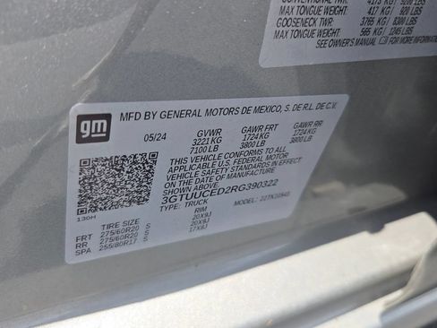 Used 2024 GMC Sierra 1500 Elevation w/ X31 Off-Road Package AWD/4WD image 6