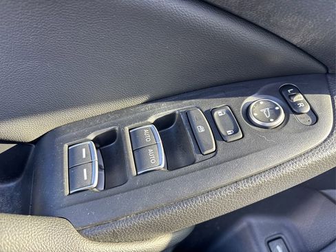 Used 2021 Honda Accord LX image 32