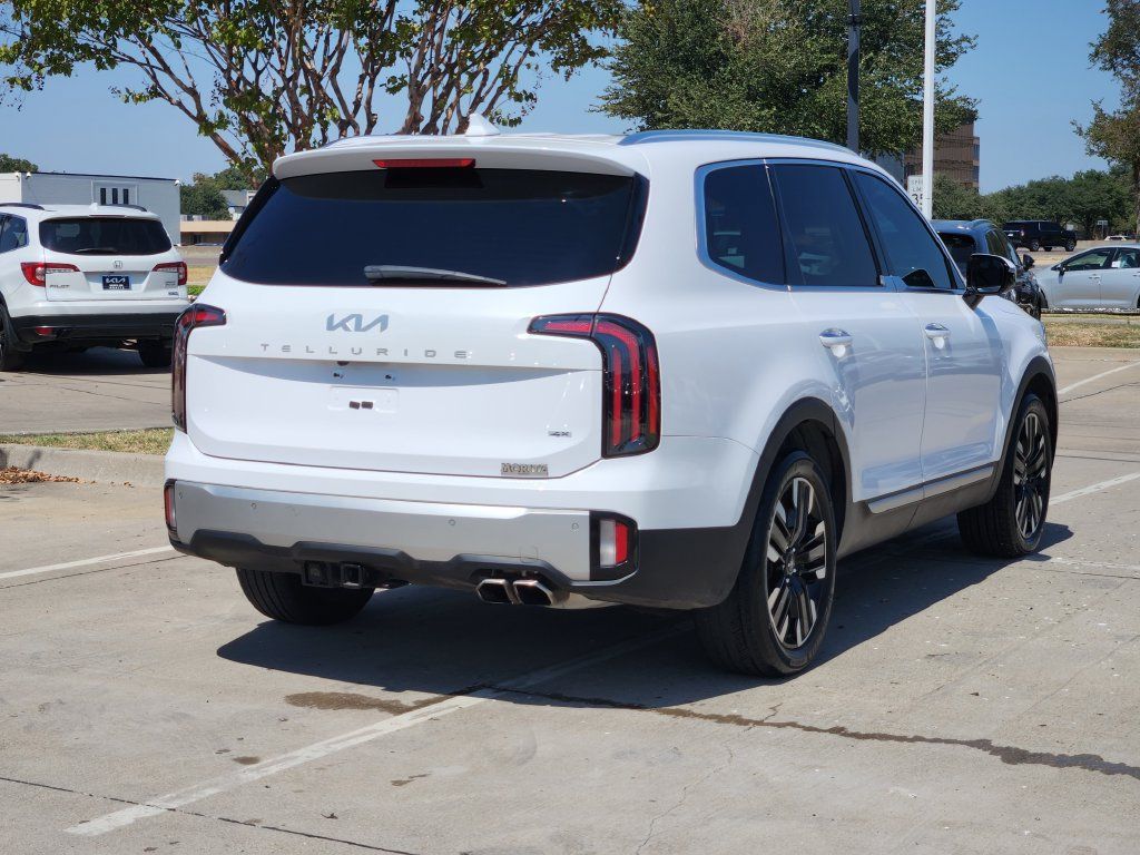 Used 2024 Kia Telluride SX w/ Towing Package AWD/4WD image 4