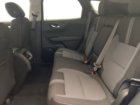 Used 2024 Chevrolet Blazer LT w/ Convenience Package FWD image 18